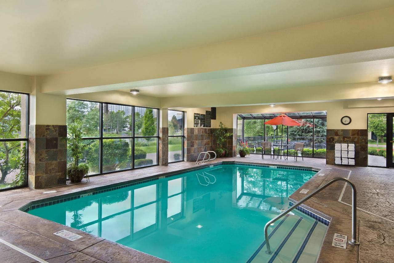 Oxford Suites Spokane Downtown Экстерьер фото